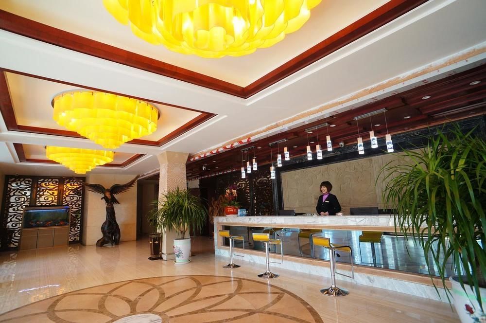 Sunshine Holiday Hotel Liaocheng Esterno foto
