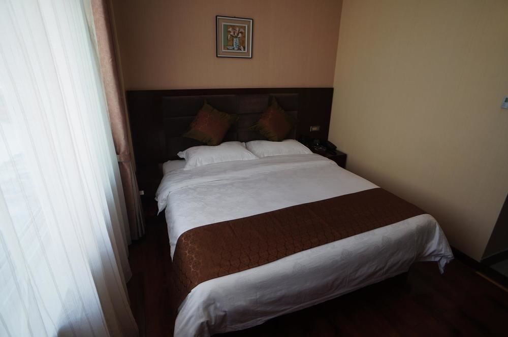 Sunshine Holiday Hotel Liaocheng Esterno foto