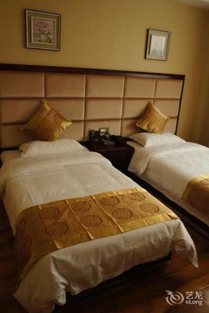 Sunshine Holiday Hotel Liaocheng Esterno foto